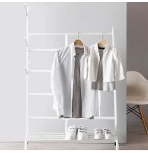 Perchero colgador multiusos con ruedas,  portatil, madera maciza color blanco Perchero colgador multiusos con ruedas,  portatil, madera maciza color blanco